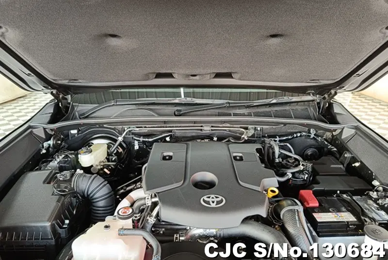 Toyota Hilux in Attitude Black Mica for Sale Image 16