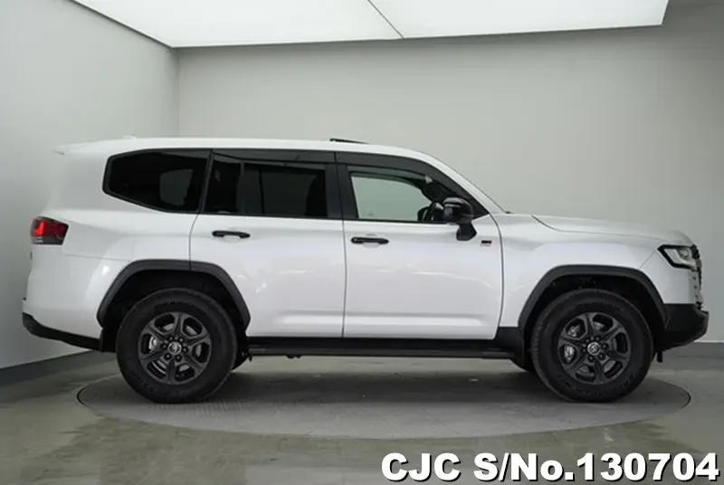 2025 Toyota / Land Cruiser Stock No. 130704