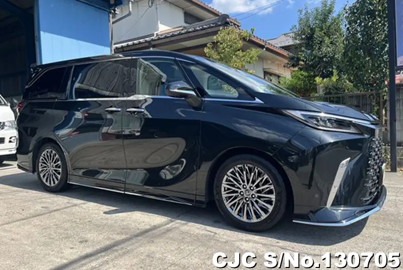 2025 Lexus / LM500h Stock No. 130705