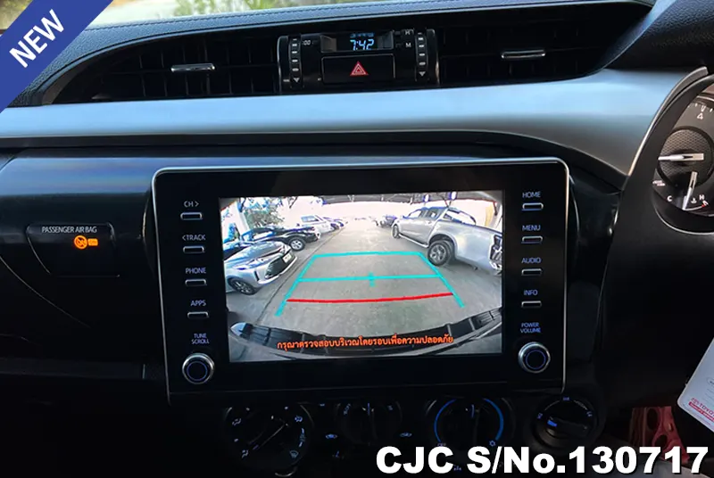 2021 Toyota / Hilux / Revo Stock No. 130717