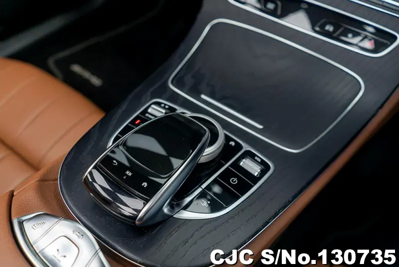 2021 Mercedes Benz / E Class Stock No. 130735