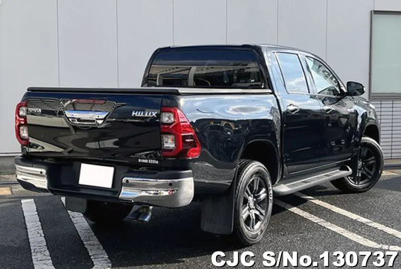 Toyota Hilux in Black for Sale Image 2