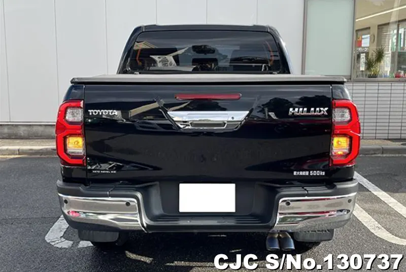 Toyota Hilux in Black for Sale Image 5