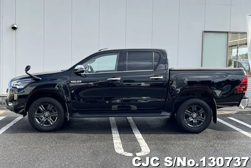 Toyota Hilux in Black for Sale Image 7