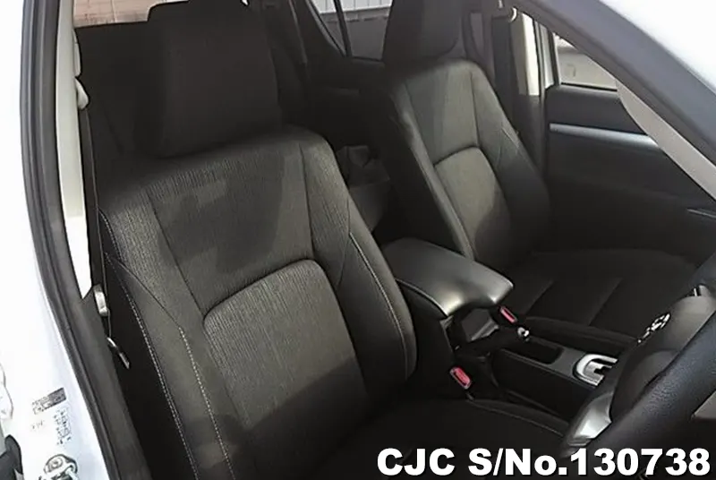 Toyota Hilux in White for Sale Image 10