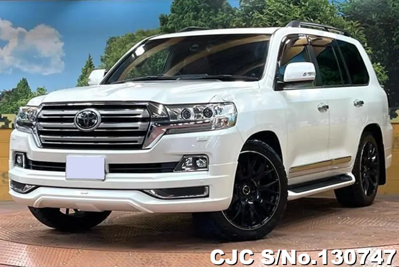 2019 Toyota / Land Cruiser Stock No. 130747