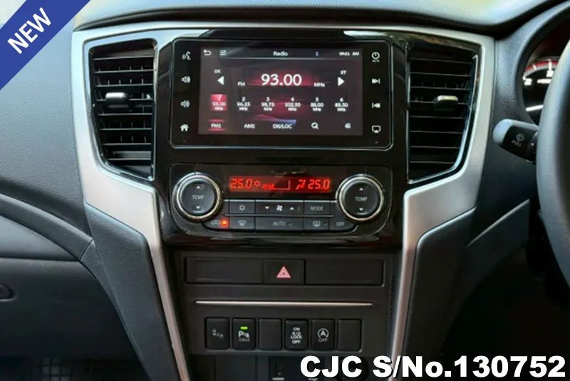 2020 Mitsubishi / Triton Stock No. 130752