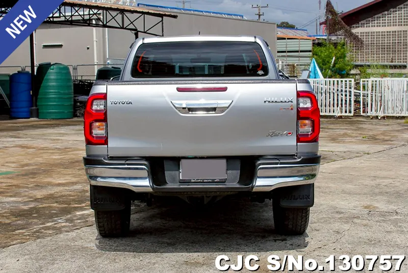 2020 Toyota / Hilux / Revo Stock No. 130757
