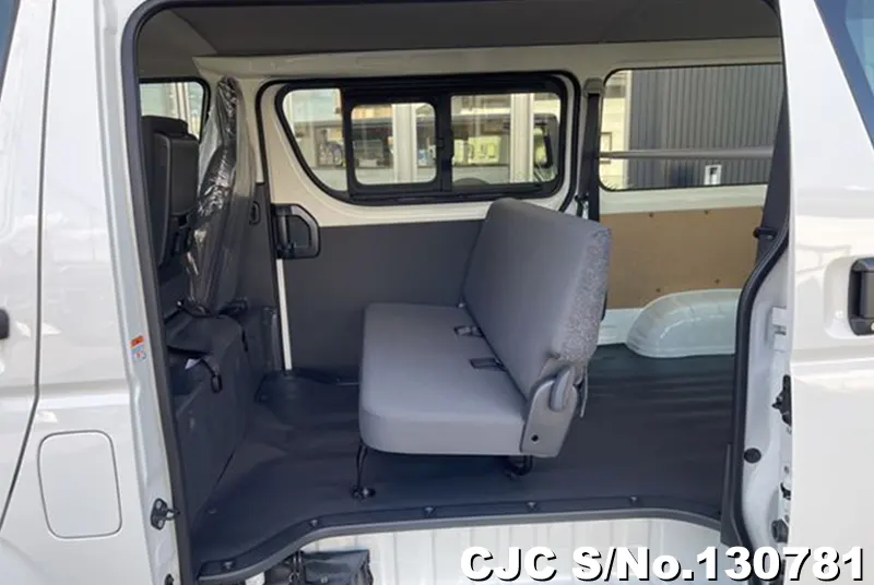2025 Toyota / Hiace Stock No. 130781