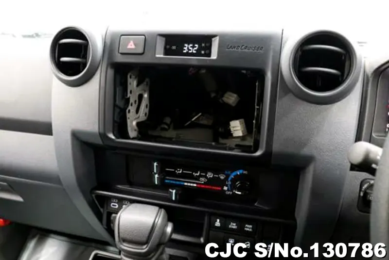 2025 Toyota / Land Cruiser Stock No. 130786