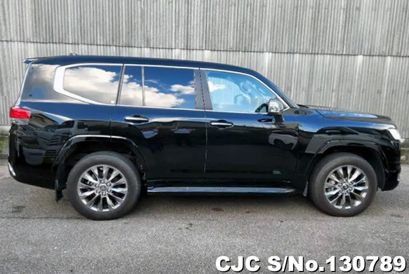 2022 Toyota / Land Cruiser Stock No. 130789