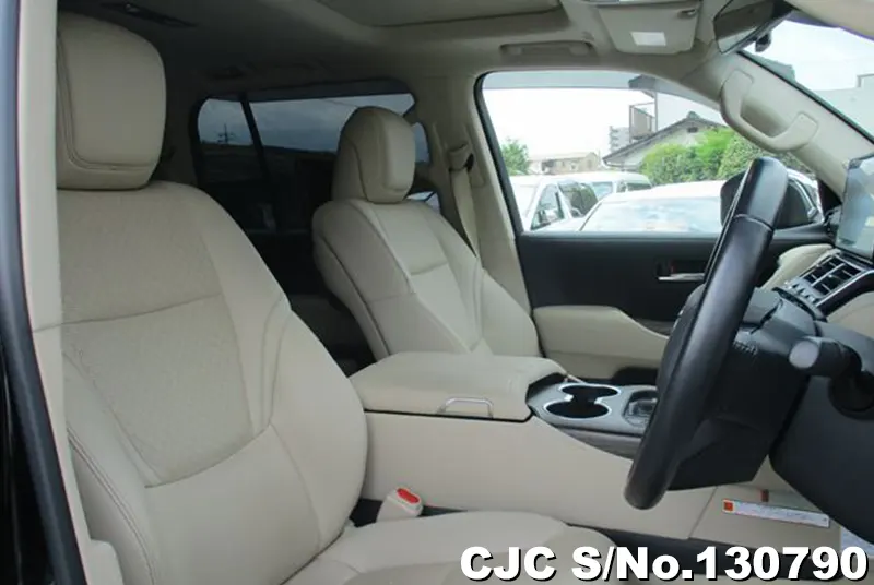 2022 Toyota / Land Cruiser Stock No. 130790