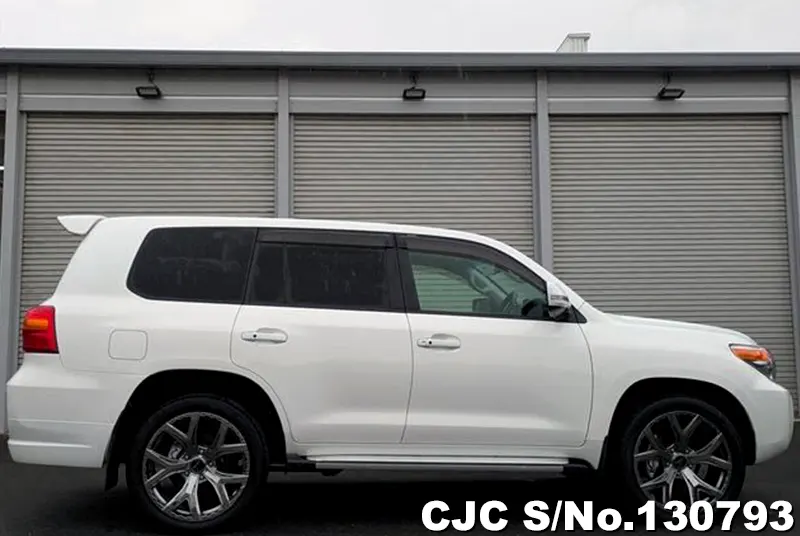 2015 Toyota / Land Cruiser Stock No. 130793