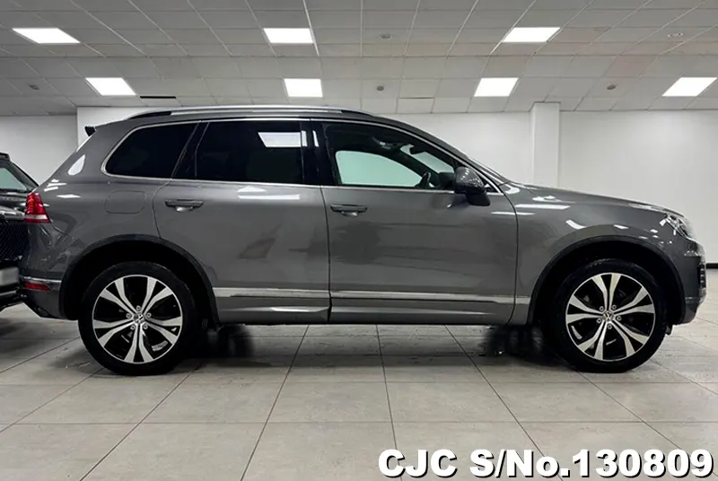 2017 Volkswagen / Touareg Stock No. 130809