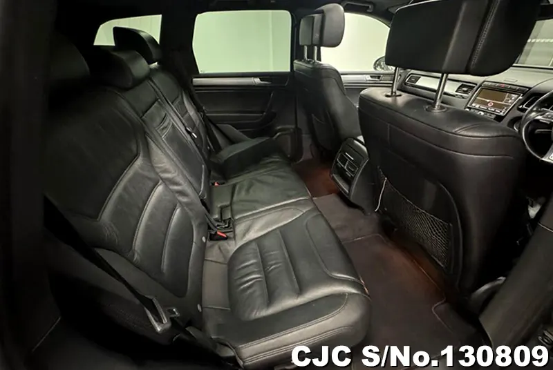 2017 Volkswagen / Touareg Stock No. 130809