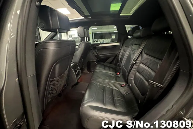 2017 Volkswagen / Touareg Stock No. 130809