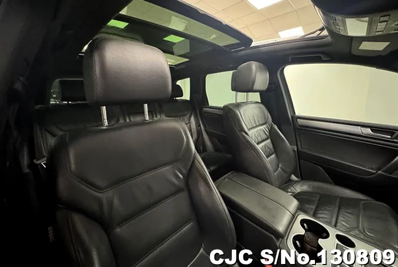 2017 Volkswagen / Touareg Stock No. 130809