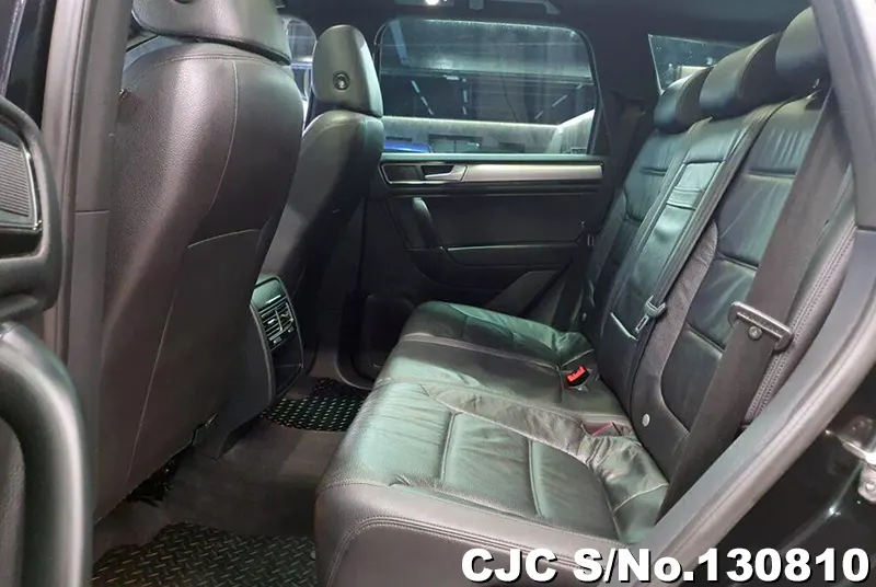 2017 Volkswagen / Touareg Stock No. 130810