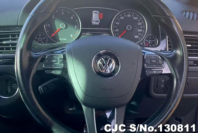 2015 Volkswagen / Touareg Stock No. 130811