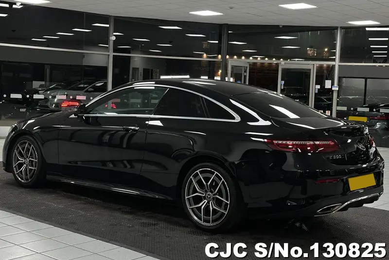 2021 Mercedes Benz / S Class Stock No. 130825