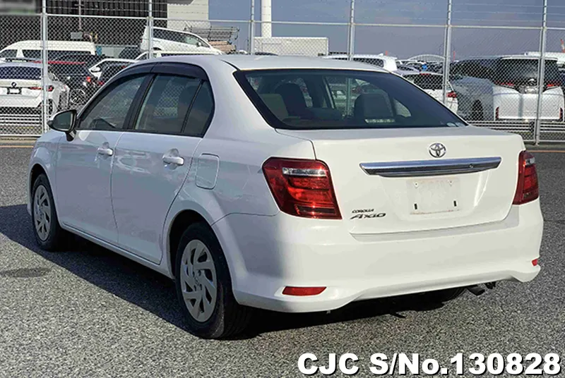 2018 Toyota / Corolla Axio Stock No. 130828