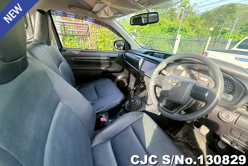2020 Toyota / Hilux / Revo Stock No. 130829