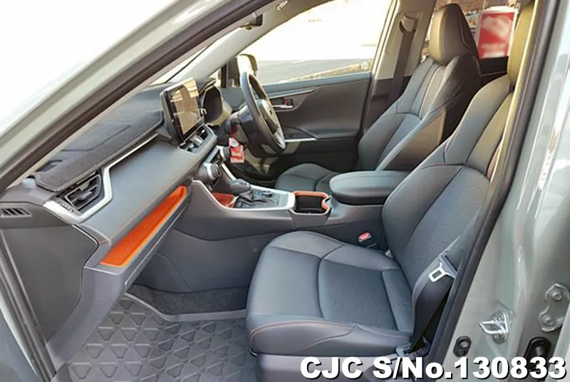 2025 Toyota / Rav4 Stock No. 130833