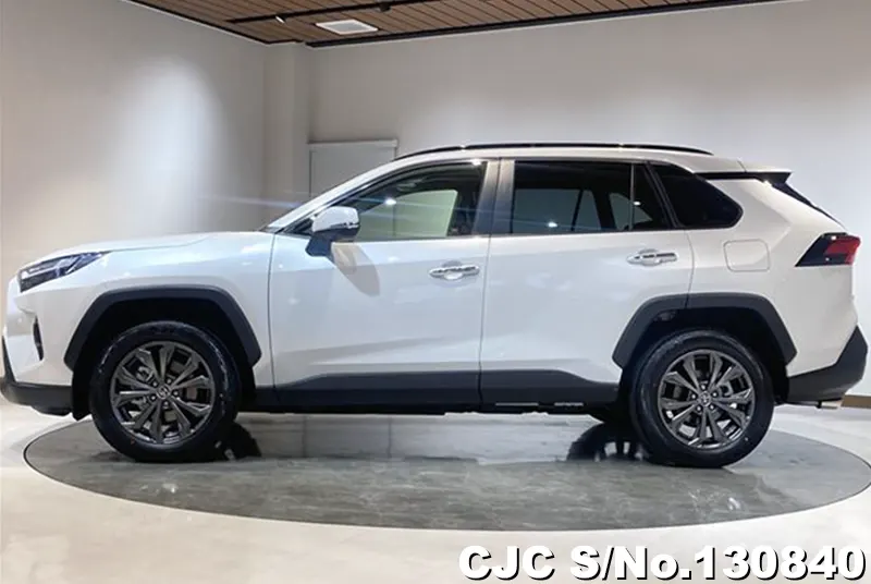 2025 Toyota / Rav4 Stock No. 130840