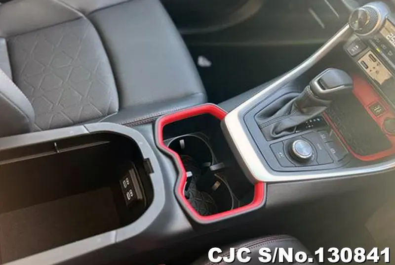 2025 Toyota / Rav4 Stock No. 130841