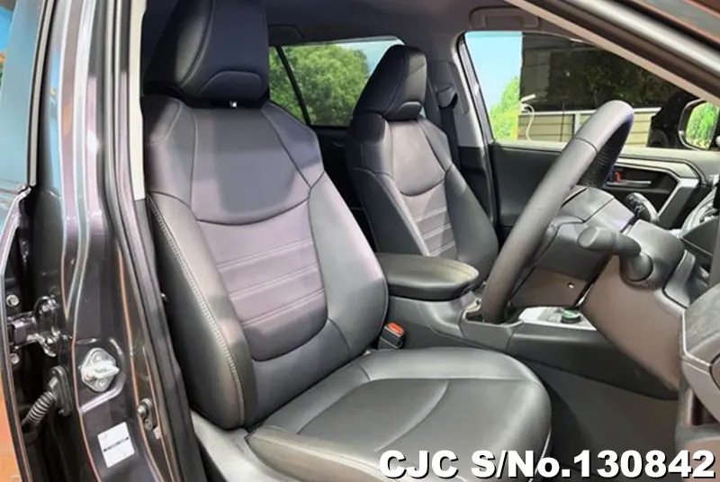 2025 Toyota / Rav4 Stock No. 130842