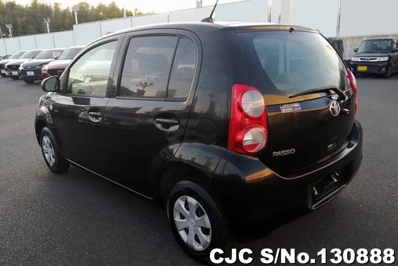 2010 Toyota / Passo Stock No. 130888