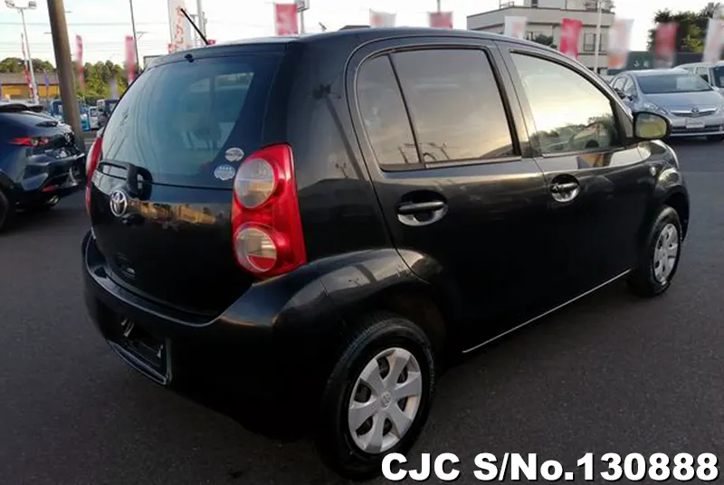 2010 Toyota / Passo Stock No. 130888