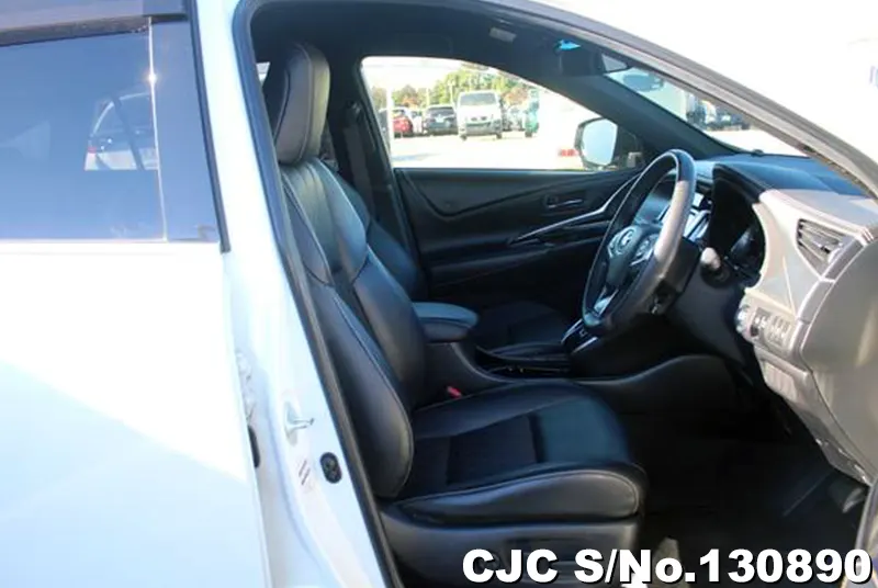 2018 Toyota / Harrier Stock No. 130890