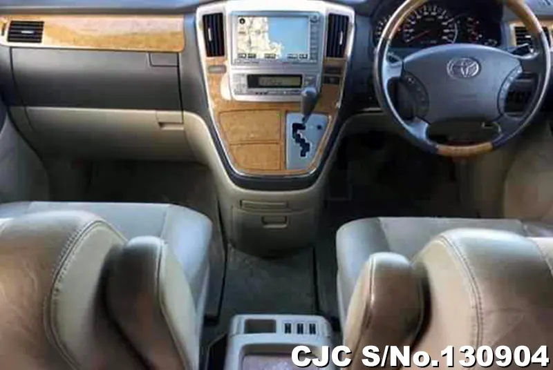 2006 Toyota / Alphard Stock No. 130904