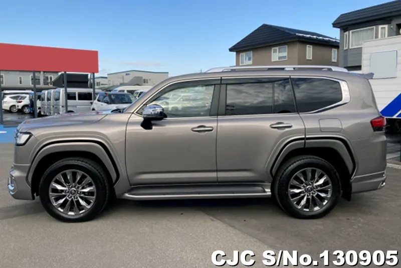 2023 Toyota / Land Cruiser Stock No. 130905