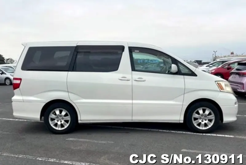 2004 Toyota / Alphard Stock No. 130911