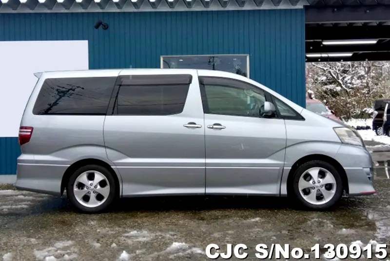 2005 Toyota / Alphard Stock No. 130915