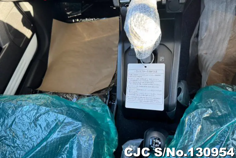 2025 Suzuki / Jimny Nomad Stock No. 130954