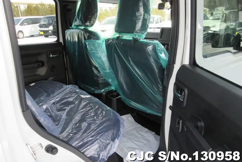 2025 Suzuki / Jimny Nomad Stock No. 130958