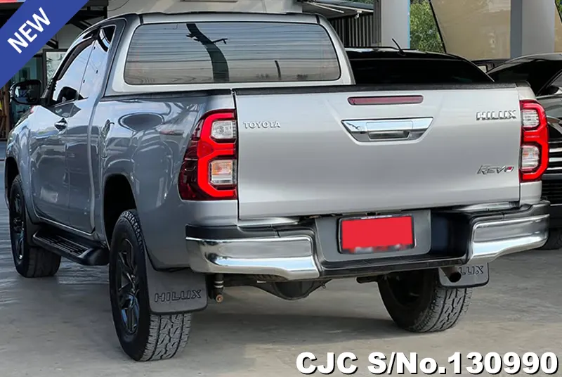 2021 Toyota / Hilux / Revo Stock No. 130990