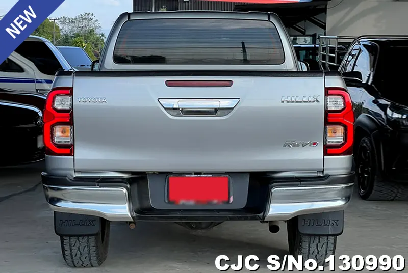 2021 Toyota / Hilux / Revo Stock No. 130990