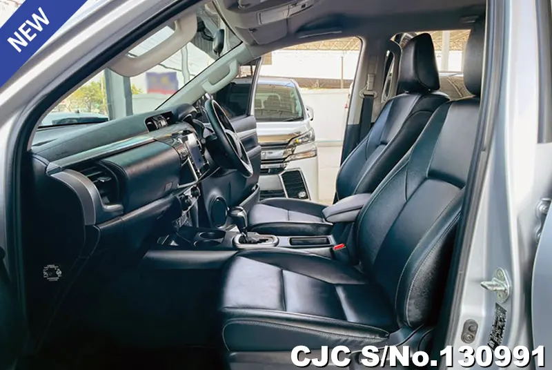 2023 Toyota / Hilux / Revo Stock No. 130991