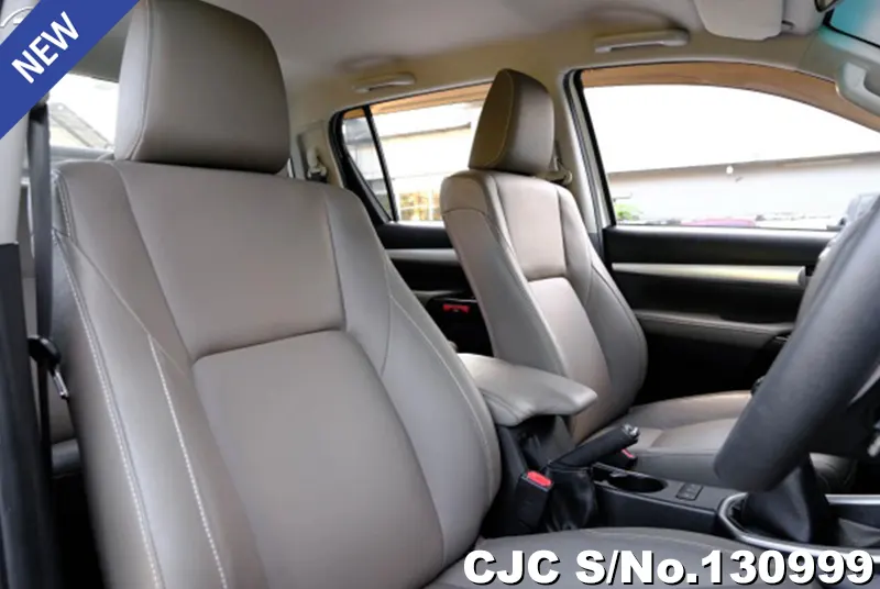 2015 Toyota / Hilux / Revo Stock No. 130999