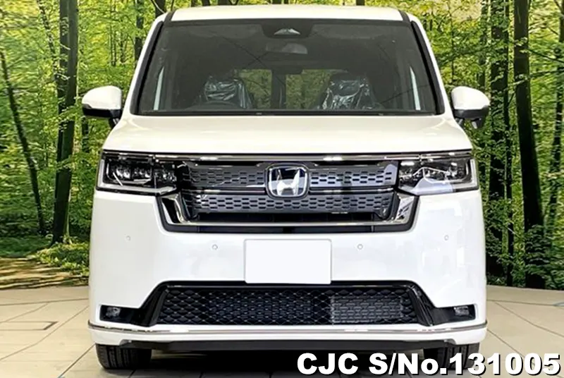 2025 Honda / Step Wagon Stock No. 131005