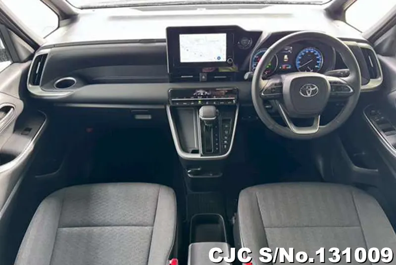 2025 Toyota / Voxy Stock No. 131009