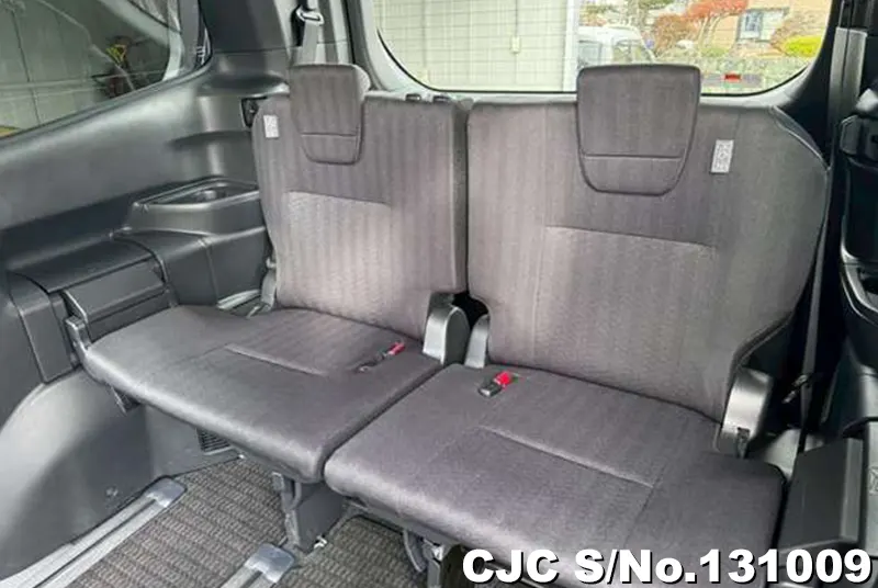 2025 Toyota / Voxy Stock No. 131009