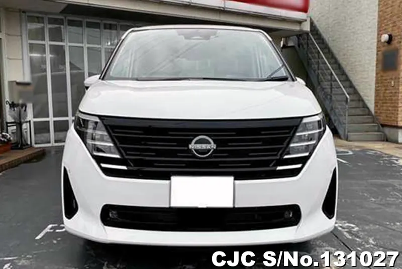 2025 Nissan / Serena Stock No. 131027