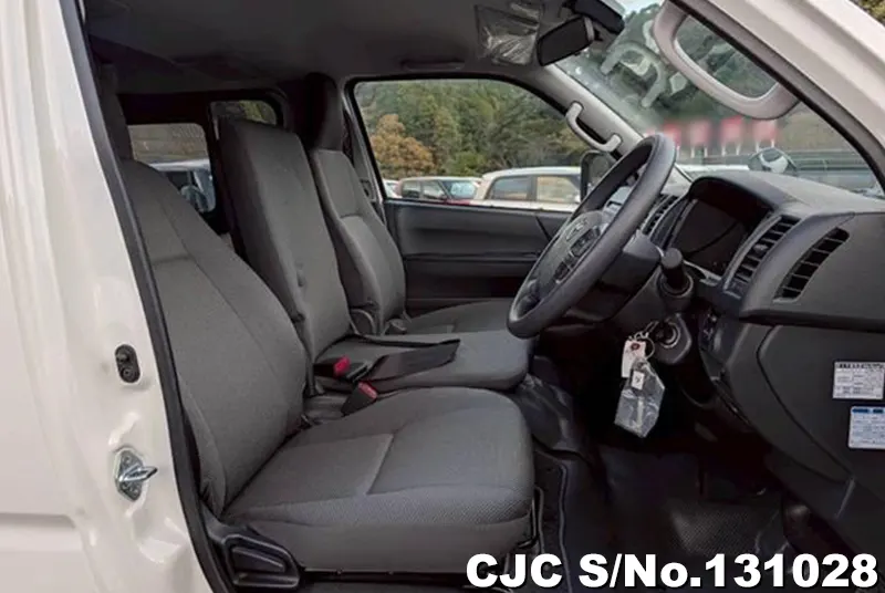 2025 Mazda / Bongo Stock No. 131028