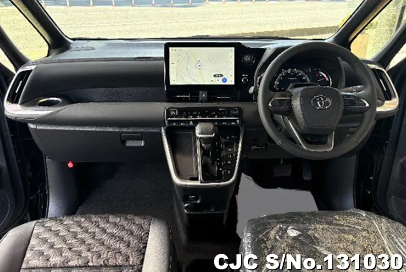 2025 Toyota / Voxy Stock No. 131030
