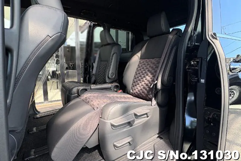 2025 Toyota / Voxy Stock No. 131030